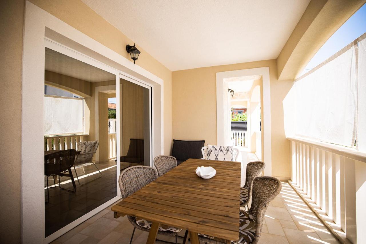 Villa Klaudia With Pool Zadar Luaran gambar