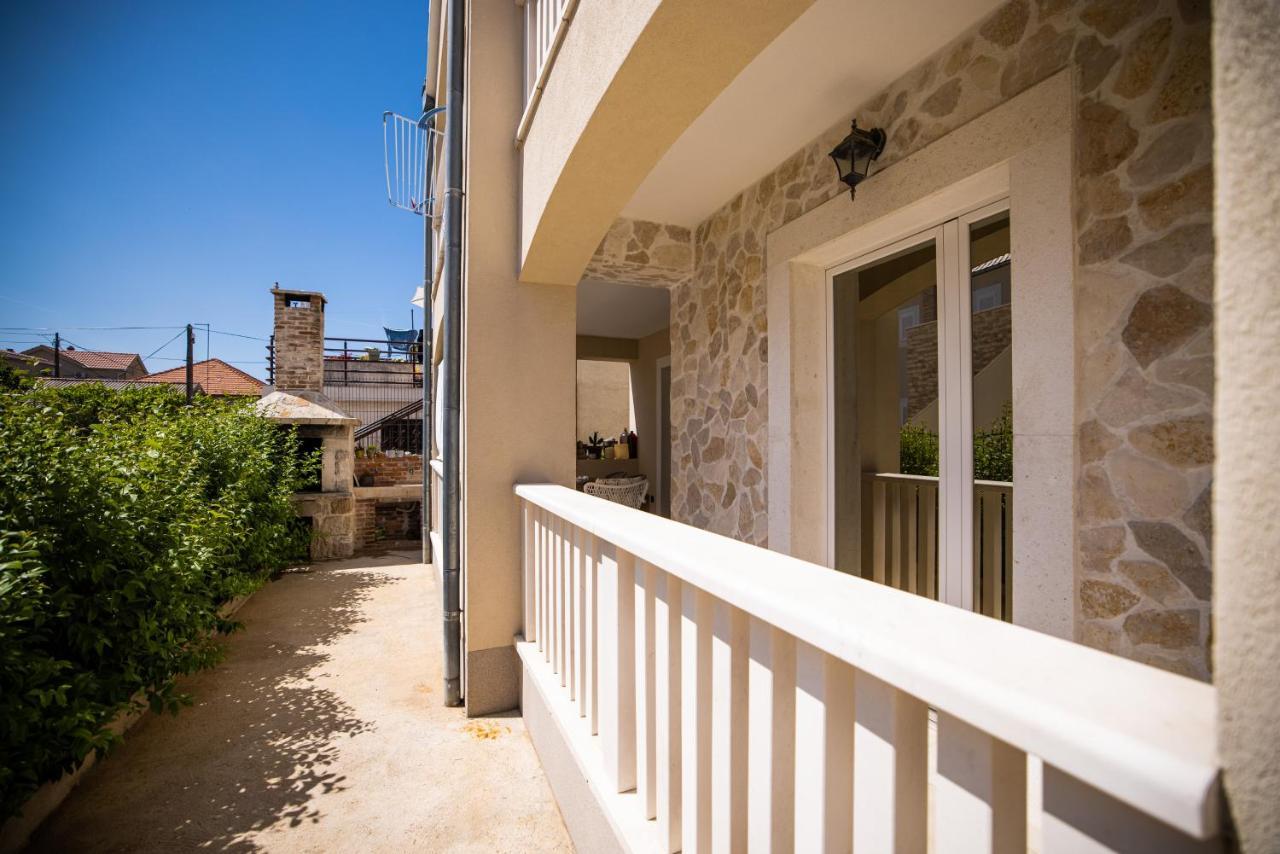 Villa Klaudia With Pool Zadar Luaran gambar